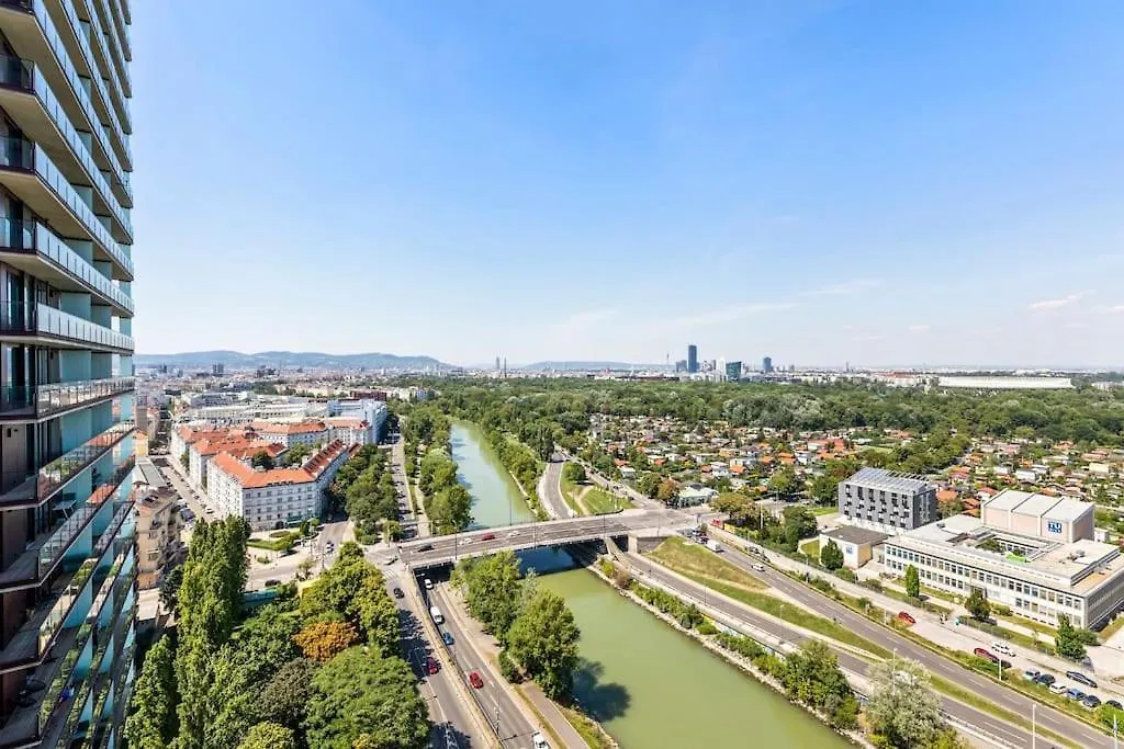 Design Apartment With Amazing View Over Wien Österreich